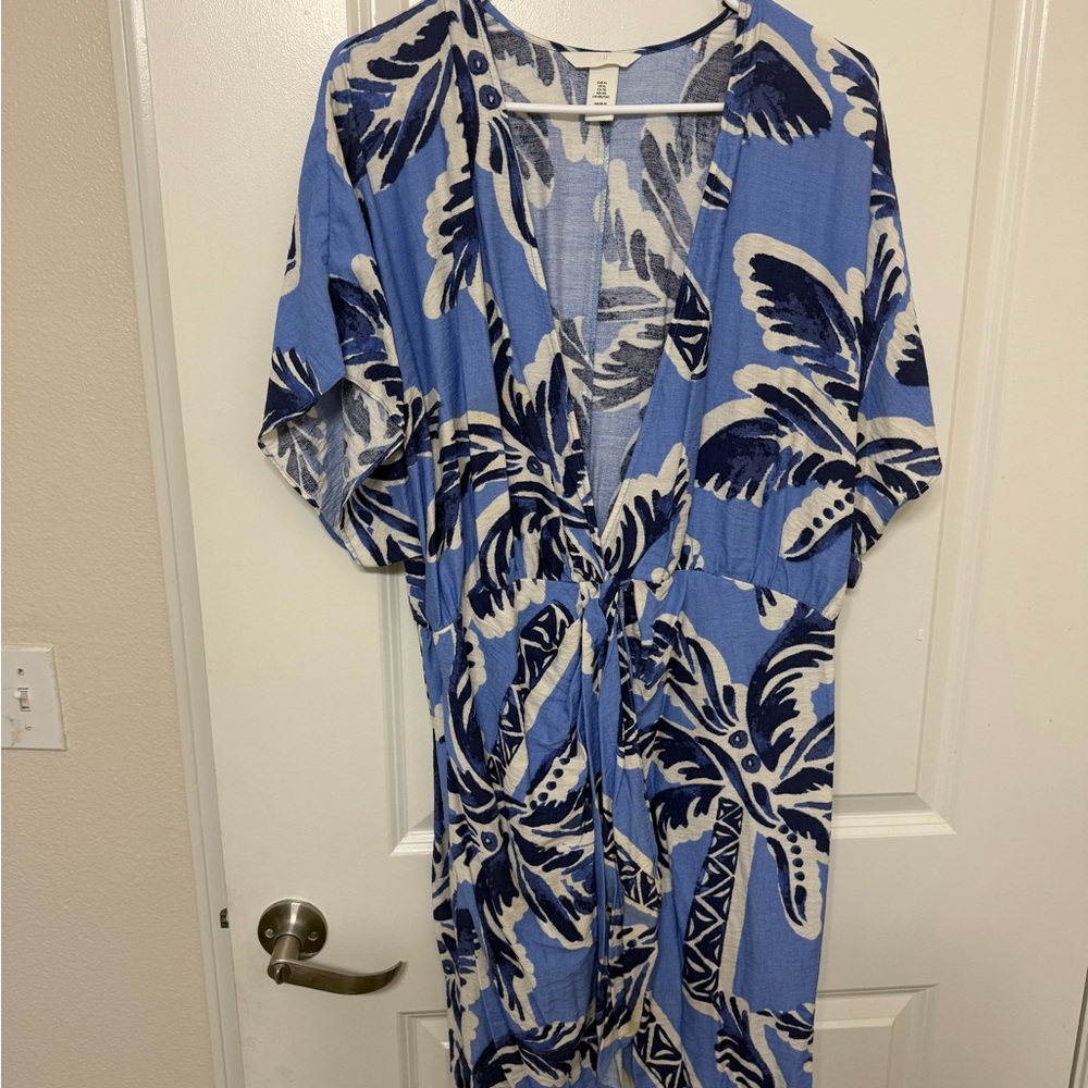 H&M Blue and White Tropical Dress